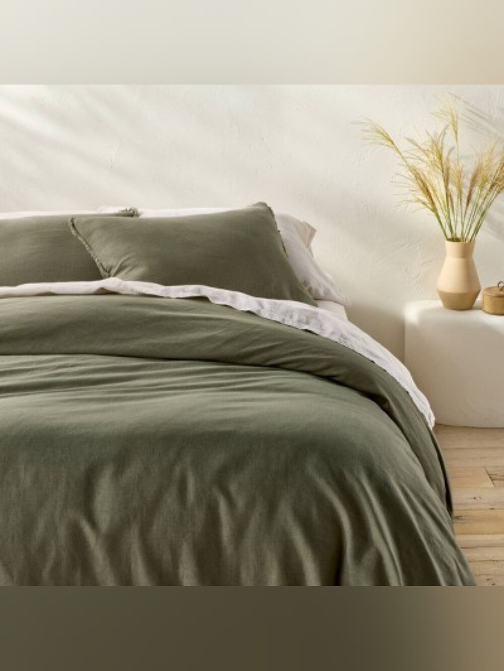 Casaluna Full/Queen Heavyweight Linen Blend Duvet Olive Green Cover and Sham Set